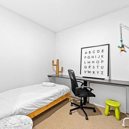 Four Bedroom Apartment With Facilities In Olympic Park Sídney Exterior foto