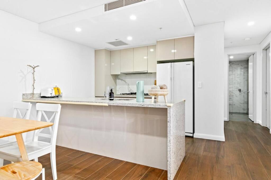 Four Bedroom Apartment With Facilities In Olympic Park Sídney Exterior foto