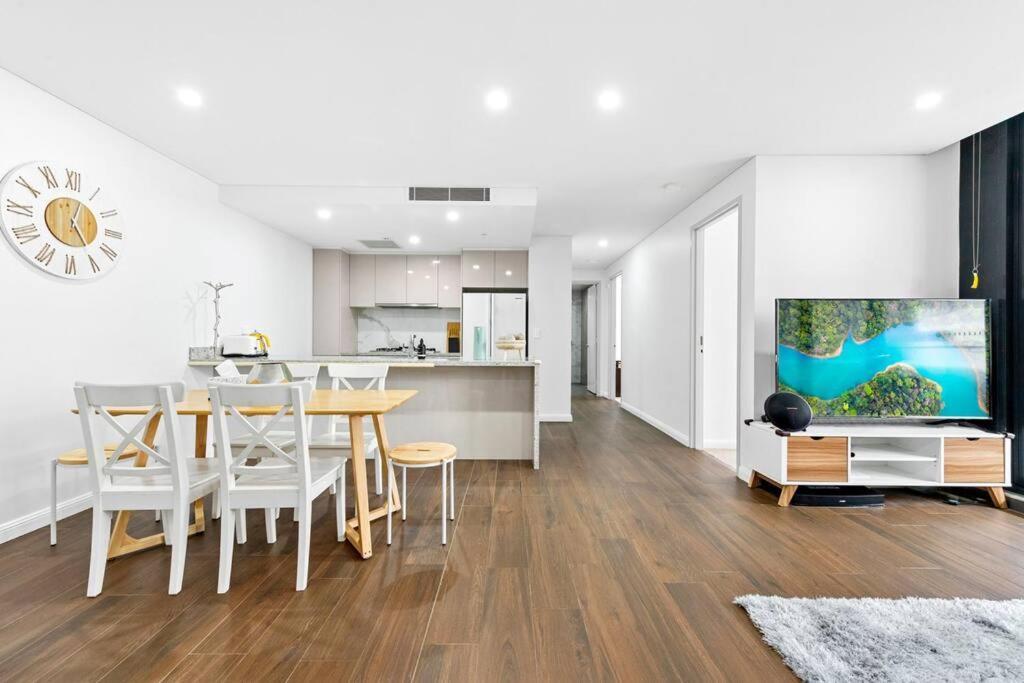 Four Bedroom Apartment With Facilities In Olympic Park Sídney Exterior foto